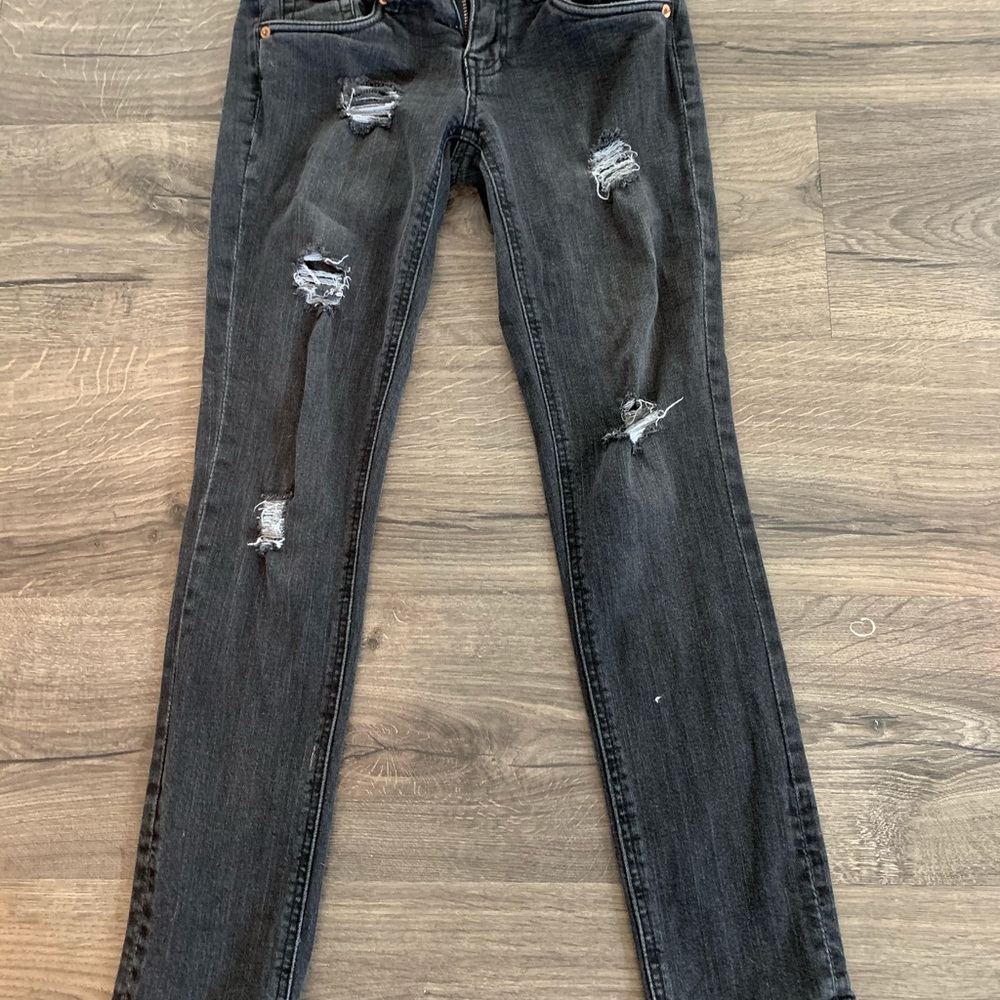 Pants - Picture 9 of 11